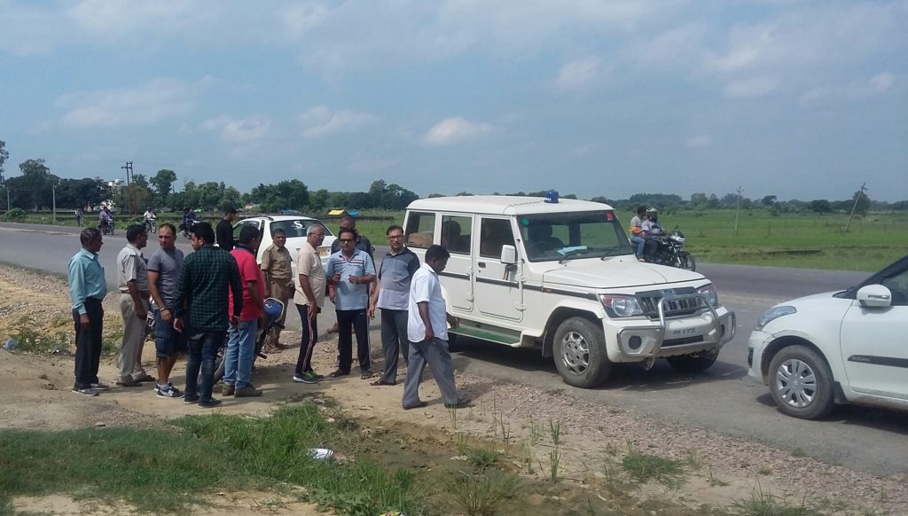 सोनौली गुदा मे छिपा कर ले जा रहे थे सोना दो गिरफ्तार ---