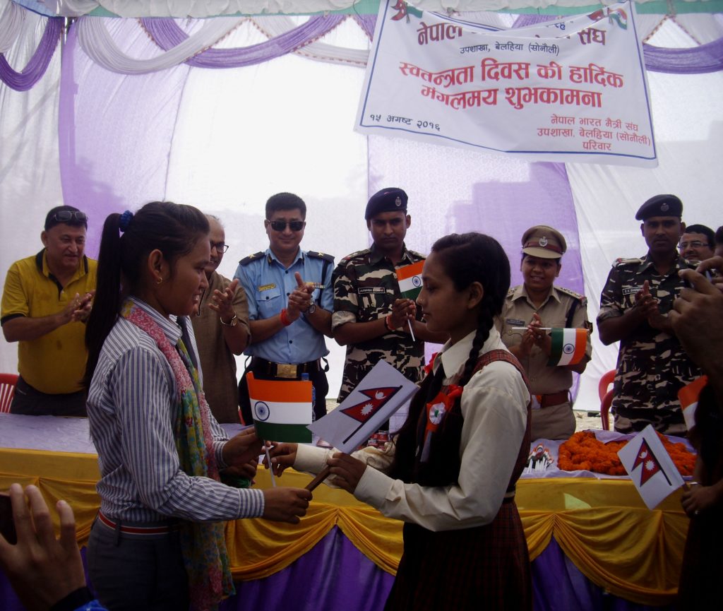 स्वतंत्रता दिवस पर बदल गया सरहद का नजारा---