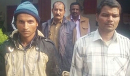 हिरोइन व चरस के साथ 2 तस्कर गिरफतार,नेपाल से लाकर बड़े शहरों मे खपाता था