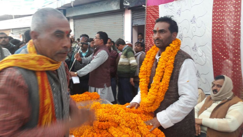 कार्यकर्ताओं का सम्मान ही प्राथामिकता -समीर