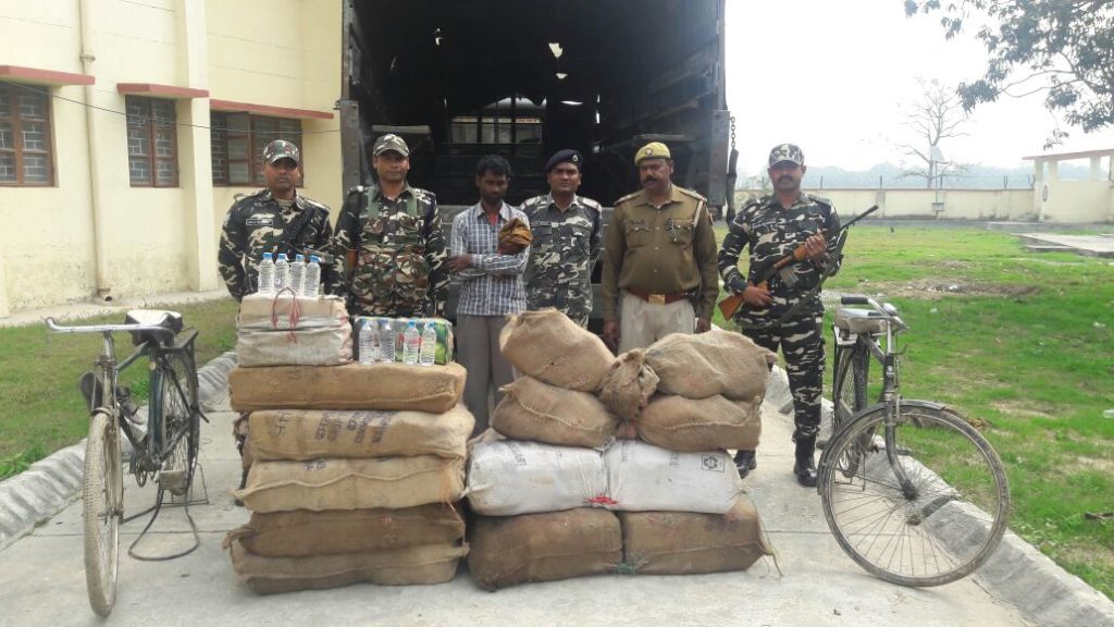 सरहदो से जारी है नेपाली शराब की तस्करी