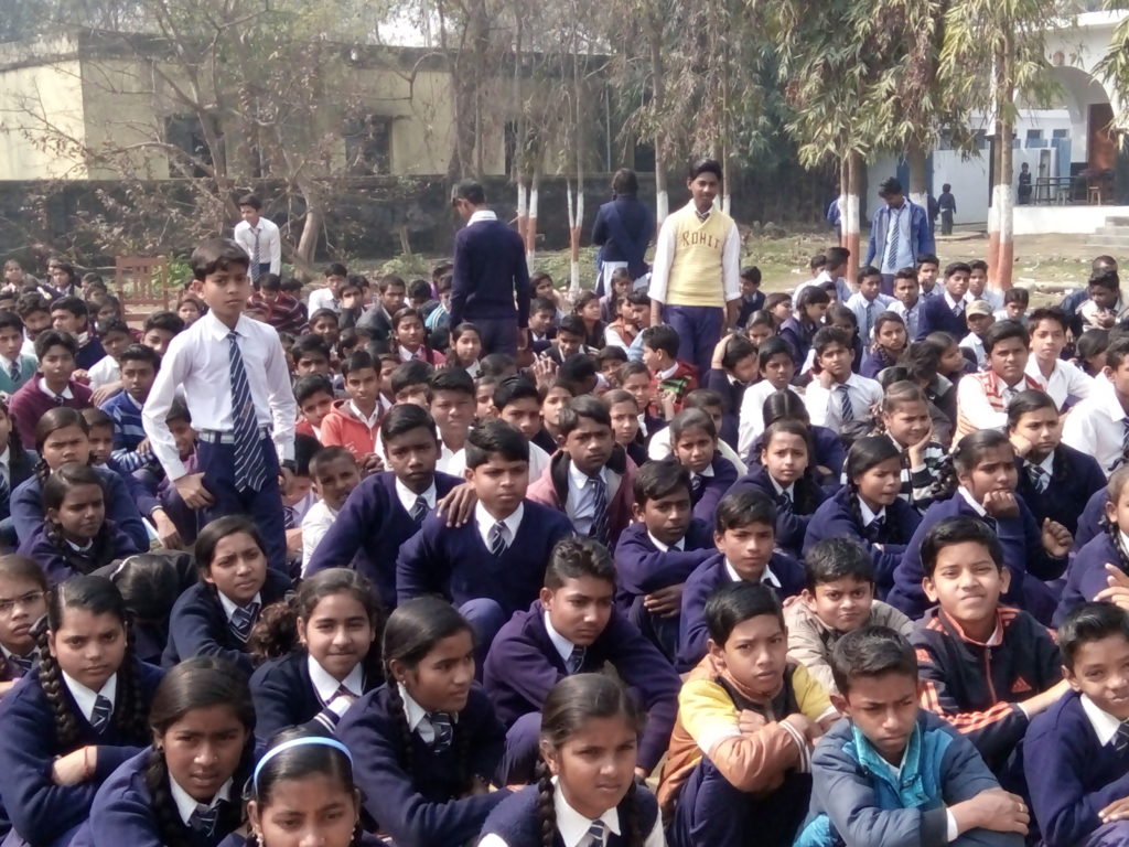 गोरखा सैनिक स्कूल के छात्र छात्राओ को शिक्षा और देश के प्रति सेवा भारती ने किया जागरुक