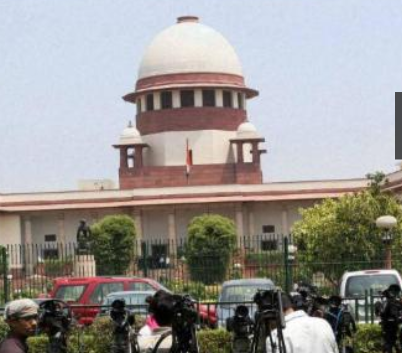 सुप्रीम कोर्ट का फैसला - एक लाख 38 हजार शिक्षामित्र बने रहेंगे -