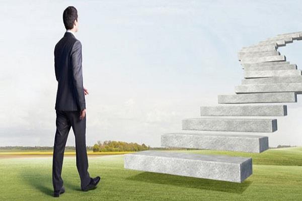 आलोचना हो रही है तो बुरा ना माने, आपकी तरक्की से जुड़ें हैं इसके कई रहस्य