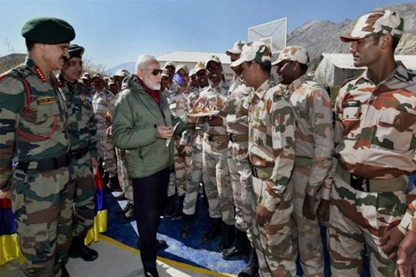 मोदी सरकार का जवानों को दिवाली गिफ्ट,1 रु/मिनट में करेंगे सैटेलाइट फोन से बात