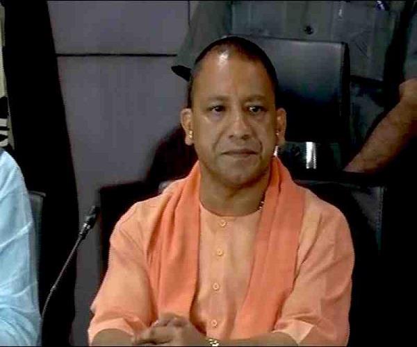 शहीद के परिजनों को 20 नहीं बल्कि 40 लाख रुपए देने की तैयारी में है योगी सरकार