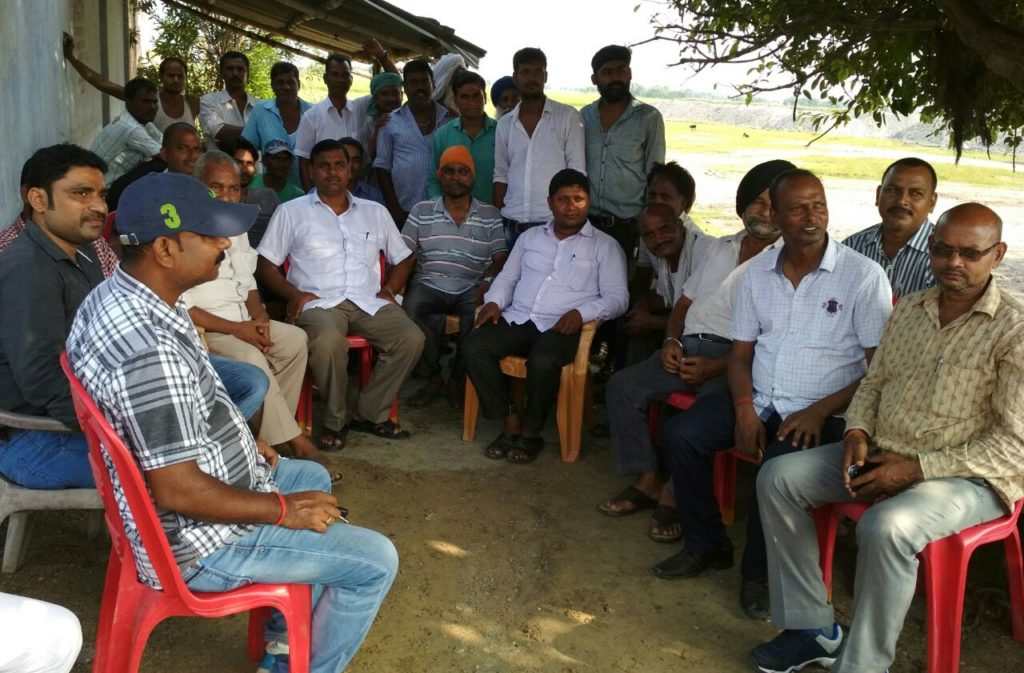 नौतनवा से नही चलेगी ओवर लोड ट्रके,यूनियन ने लिया कड़ा फैसला