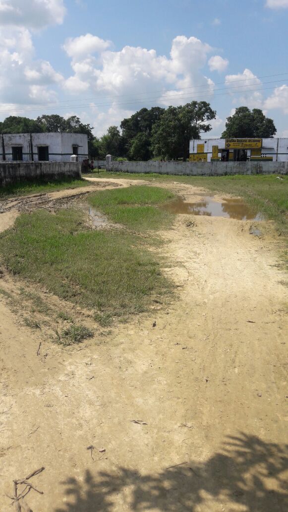 ऐसा गांव जहां आज तक नही पहुंची सड़क