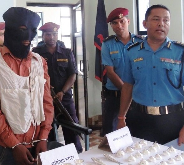 नेपाल:जोगबनी में 2 किलो चांदी के साथ एक भारतीय गिरफ्तार