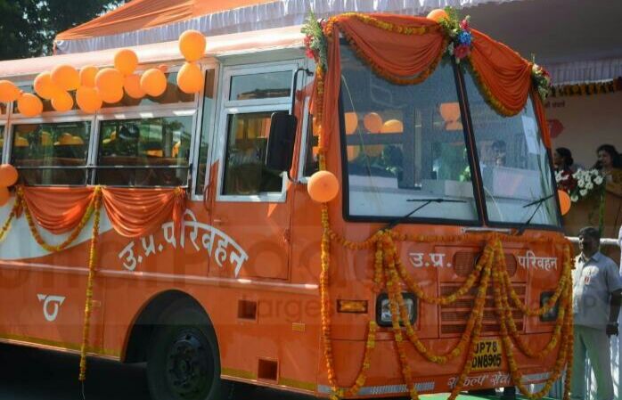 गोरखपुर में कल से दौड़ने लगेगी केसरिया बसें…