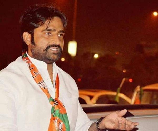 नोएडा:भाजपा नेता समेत तीन की गोली मारकर हत्या