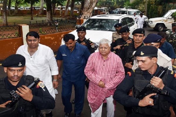 लालू को लेकर जज का खुलासा ,समर्थन में आ रहे हैं फोन