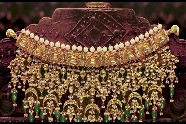 सोने की पुरानी जेवरात बेचने पर मिलेगा पूरा पैसा