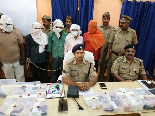 नकली नोटों के अन्तर्प्रान्तीय गिरोह का भंडाफोड़