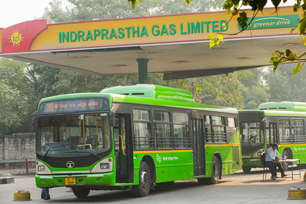 …अब CNG और PNG भी महंगे, गाड़ी के साथ रसोई बजट भी बढ़ा