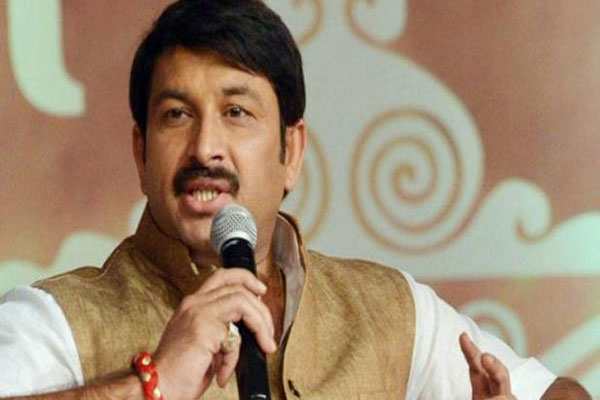 समर कैंप में बच्चों के साथ झूमे सांसद सह अभिनेता मनोज तिवारी