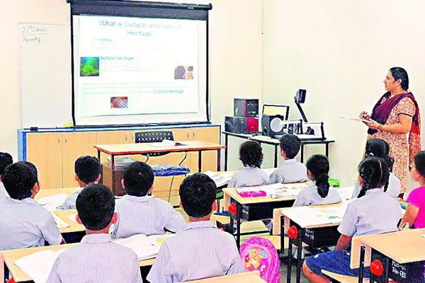 देश के सभी स्कूल ‘डिजिटल बोर्ड’ से लैस होंगे
