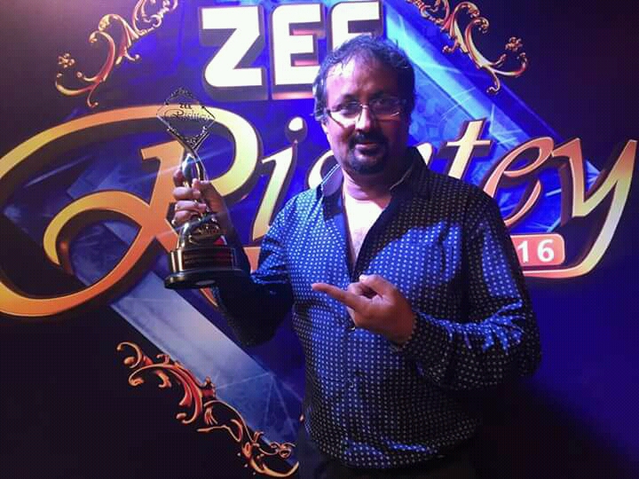 बॉलीवुड में डायरेक्टर बन किया गोरखपुर का नाम रोशन