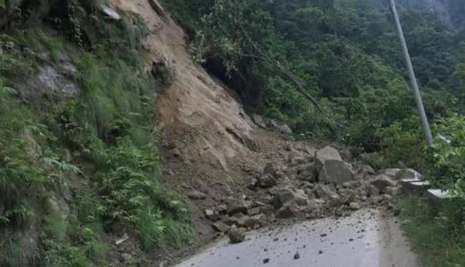 नेपाल:आति जोखिम भरा पाच राजमार्ग घोषित, सुरक्षा, सहायता के पुख्ता इंतजाम