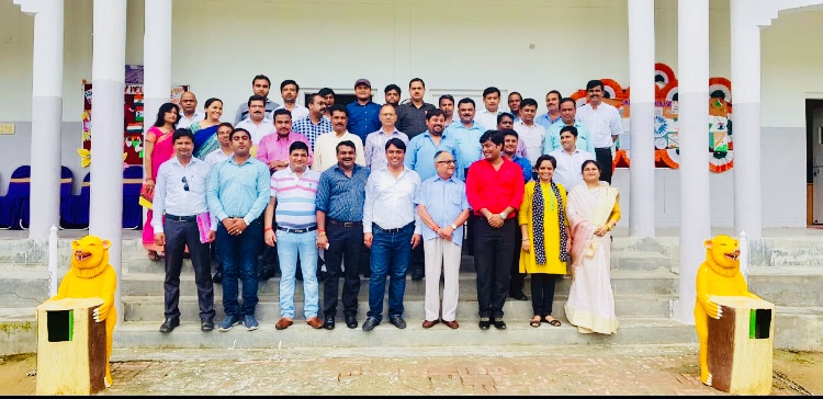 महराजगंज: केरल में कुदरत की मार झेल रहे लोगों की मदद के लिए बढे हाथ