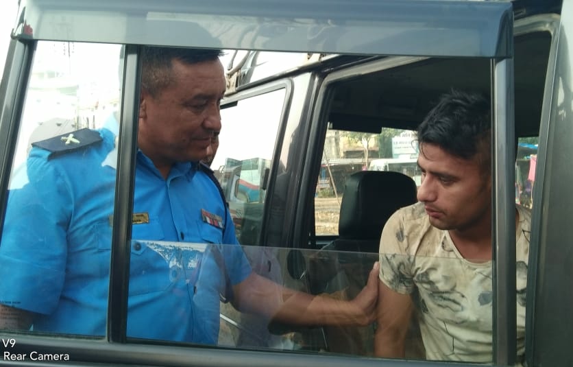 जहरखुरानों ने सेना के जवान को लूट़ा,सोनौली बस डीपो में अचेत मिला जवान 