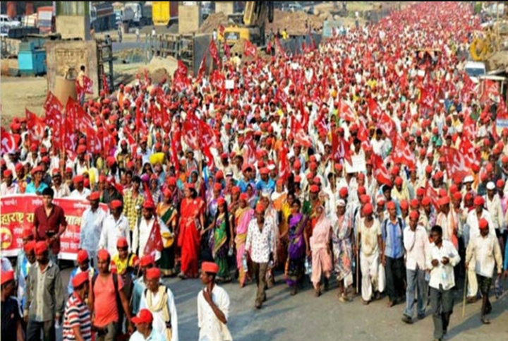 दिल्ली मे किसानों की हुंकार, आज करेंगे संसद मार्च।