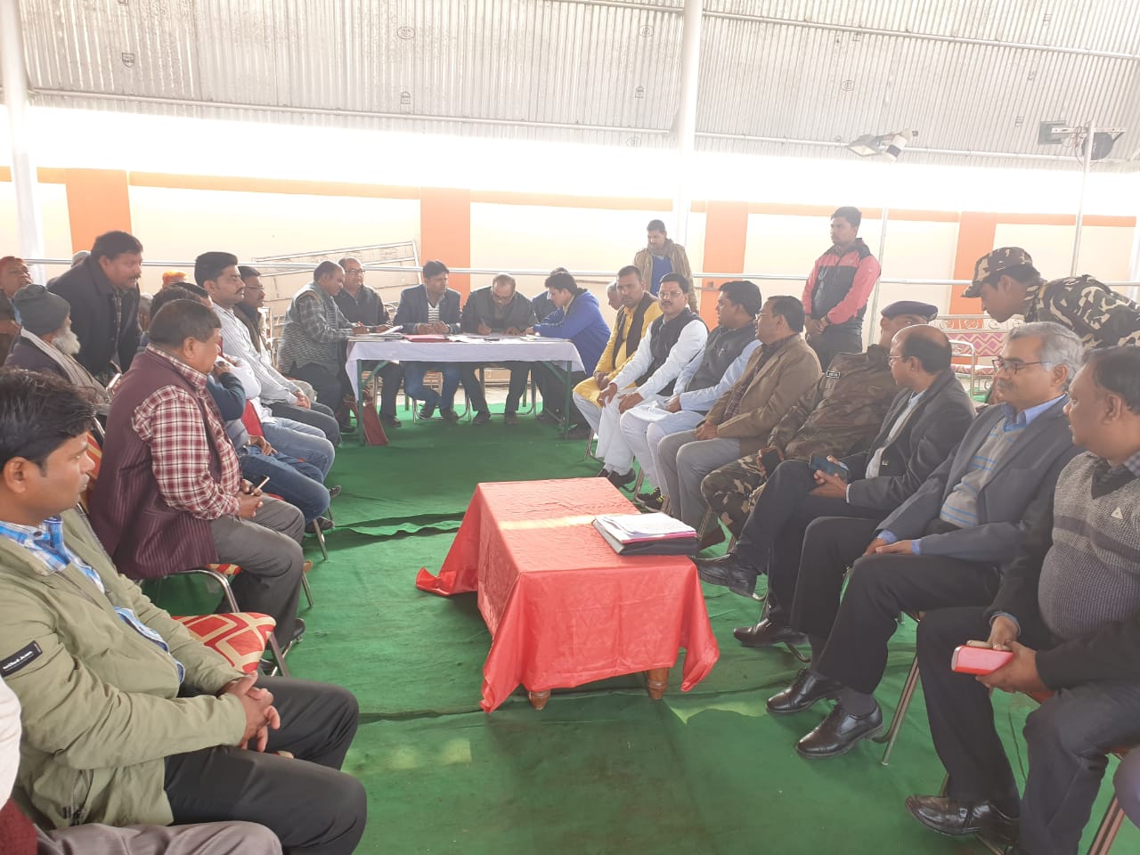 किसानो ने दिया सहमति पत्र, इंटीग्रेटेड चेक पोस्ट बनने का रास्ता हुआ साफ ।