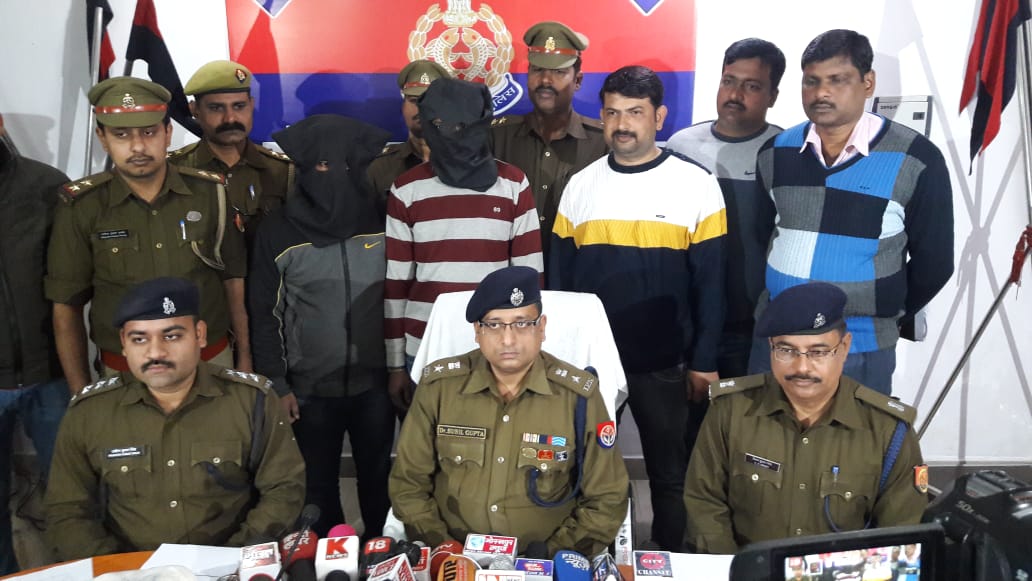 गोरखपुर : दो शातिर इनामी अपराधी