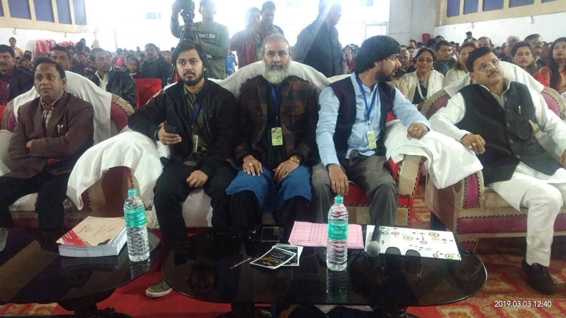 Maharajganj नौतनवा: लाइमलाइट मेरी नई पहचान गायन प्रतियोगिता कार्यक्रम शुरु