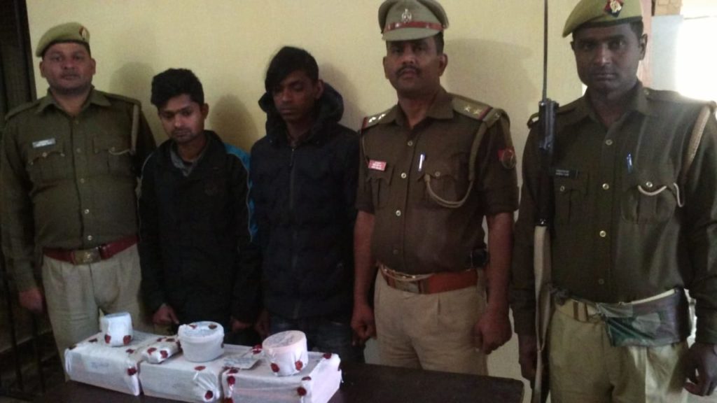 सोनौली बार्डर: नशीली इंजेक्शनो के बड़ी खेप के साथ दो नेपाली नागरिक गिरफ्तार