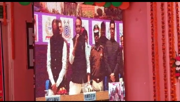 UP: महराजगंज में एसएसबी के जिला मुख्यालय का गृहमंत्री ने किया उदघाटन