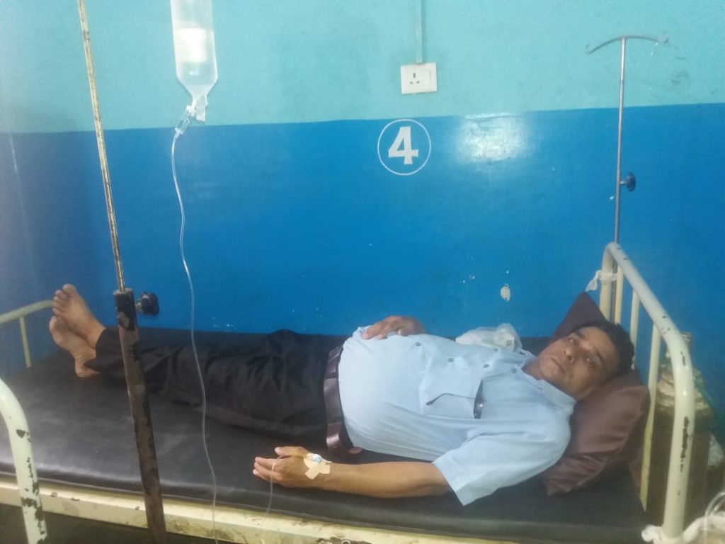 नेपाल : गर्मी से लोग बेहाल, अस्पतालों में लगी भीड