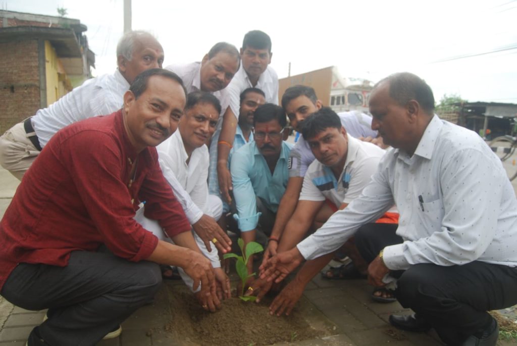 भैरहवां. स्वच्छ और हरियाली विखेरने में जुटा रूपन्देही नागरिक समाज