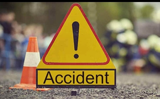 नेपाल: भारतीय तीर्थ यात्रियों से भरी बस पलटी