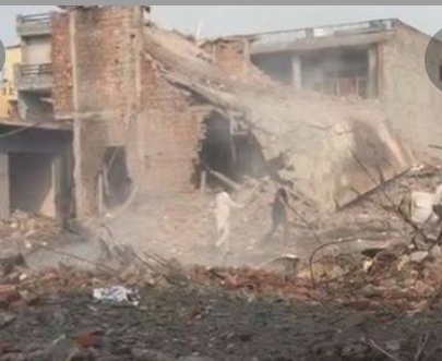 पंजाब:पटाखा फैक्‍टरी मैं विस्फोट 24 लोगों की मौत 26 घायल