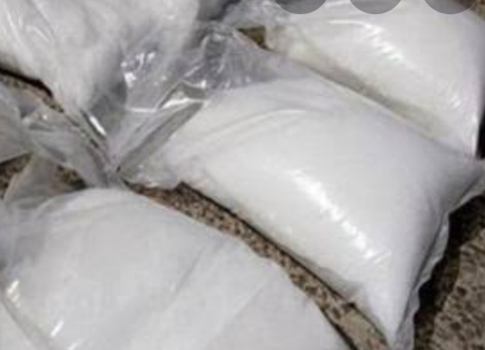 हेरोइन कारोबार के आरोप में 3 महिला समेत पांच गिरफ्तार