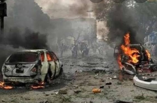 धमाके से दहला गुजरात: तीन की मौत, राहत बचाव कार्य जारी