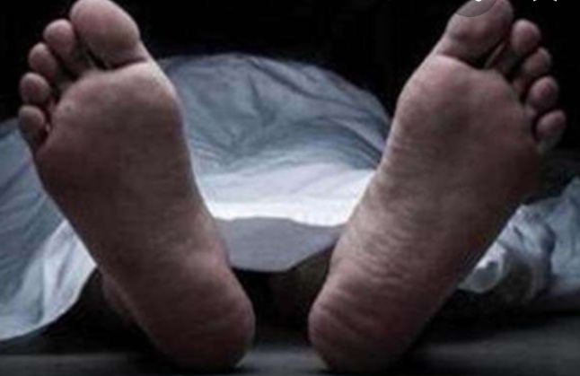 फंदे से लटकता मिला मां-बेटी का शव