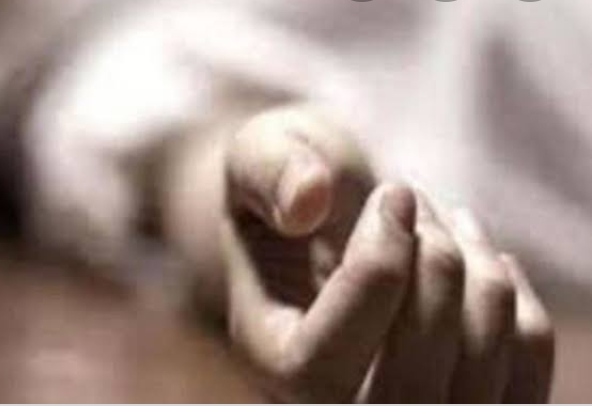 पार्टी में शराब पीने से दो की मौत