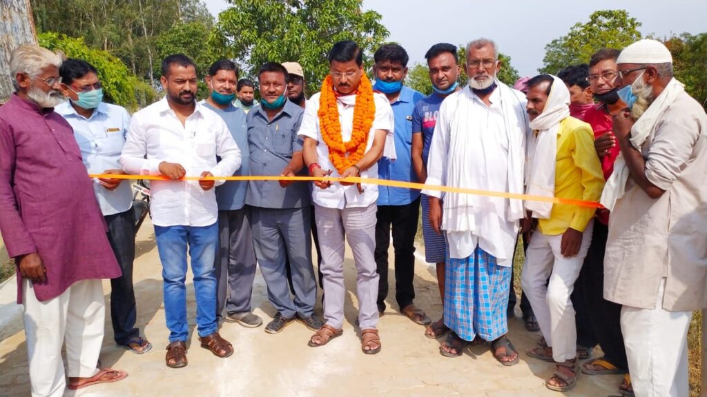 सोनौली नगर पंचायत का प्रत्येक वार्ड होगा कीचड़ मुक्त --सुधीर त्रिपाठी