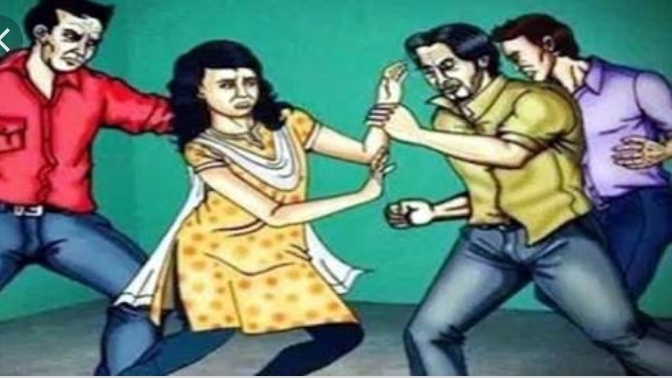 सामूहिक दुष्कर्म के बाद वीडियो बनाकर छात्रा को कर रहे थे ब्लैकमेल