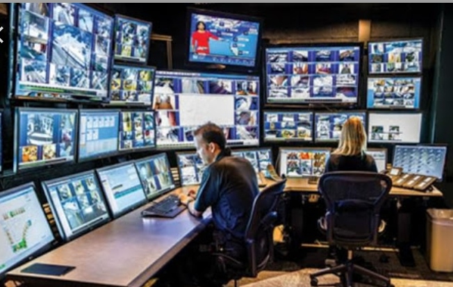 देश के न्यूज़ चैनल्स की टीआरपी पर कौन रखता है नजर- जानिए