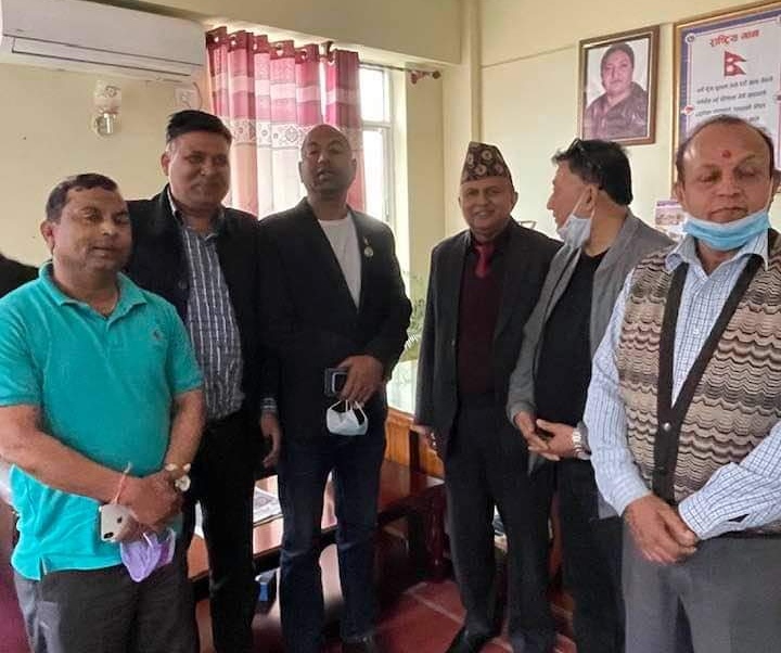 नेपाल टूरिज्म सेक्टर से जुड़े लोग पहुंचे लुंबिनी प्रदेश के मुख्यमंत्री के पास