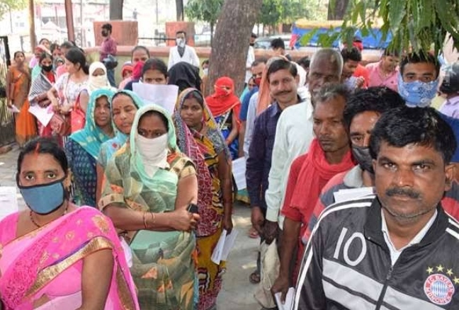 प्रत्याशी व समर्थक पर विरोधी दल ने बोला हमला, सिपाही समेत छह घायल