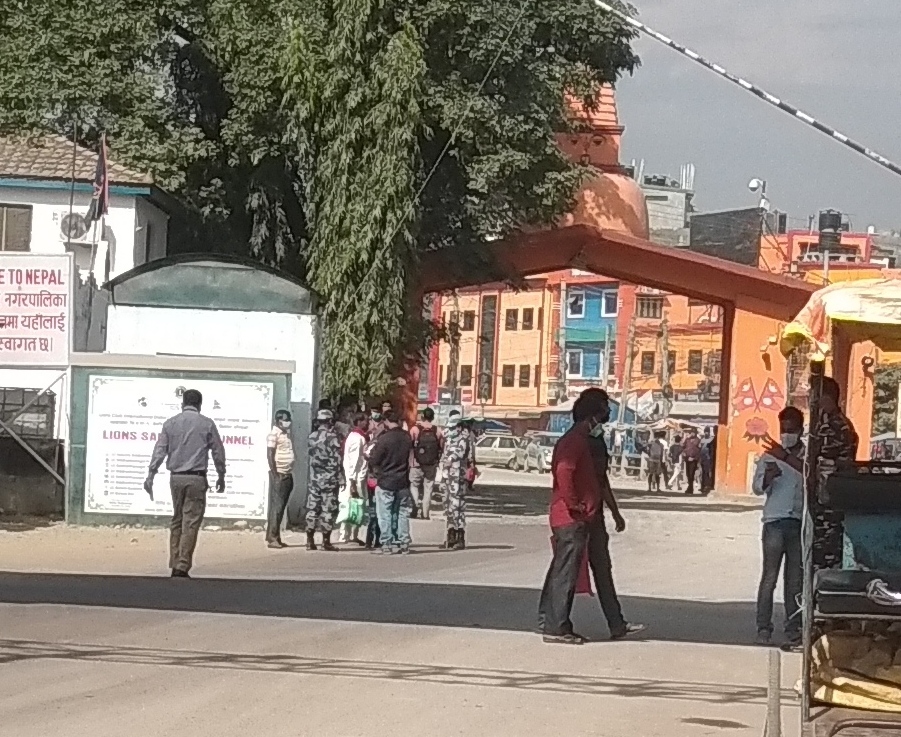 सीमा सील होने से दरक रहा रिस्ता भाइयों की कलाई पर कैसे बांधेंगी बहने राखी