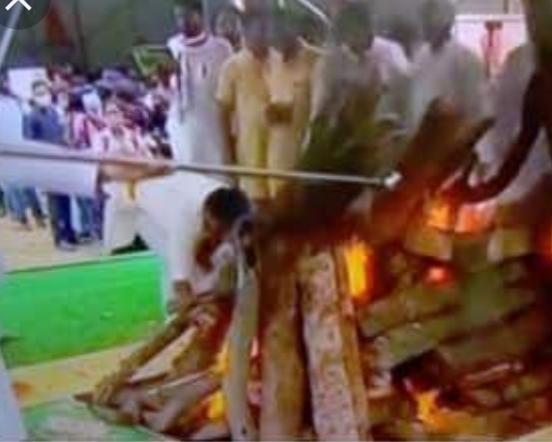 राजकीय सम्मान के साथ पूर्व मुख्यमंत्री कल्याण सिंह पंचतत्व में विलीन