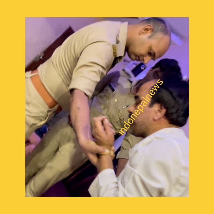 सोनौली चेयरमैन के आवास पर हंगामा मचा रहे युवक को पुलिस ने दबोचा