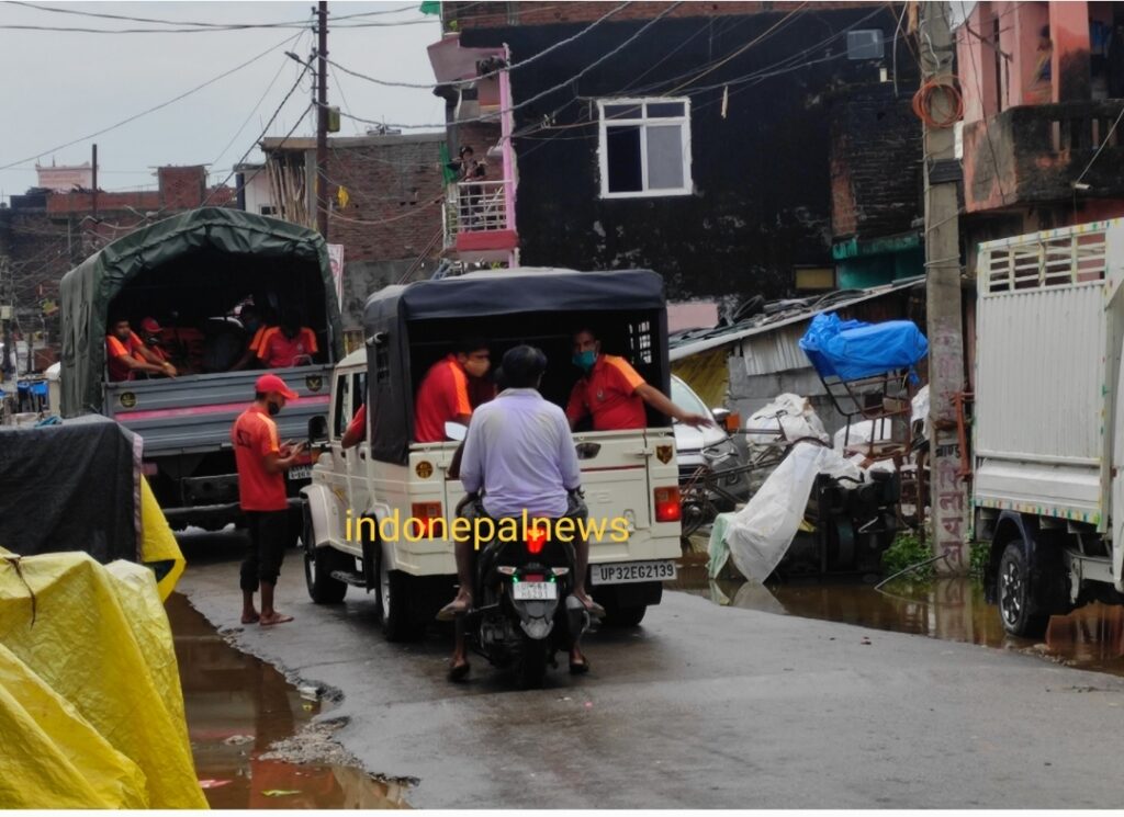 सोनौली- रोहिन नदी का बढ़ रहा जलस्तर, एसएसबी की रेस्क्यू टीम पहुंची