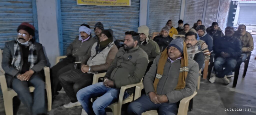 महाराजगंज- सोनौली में सरकार के विभिन्न योजनाओं का देखा गया सीधा प्रसारण