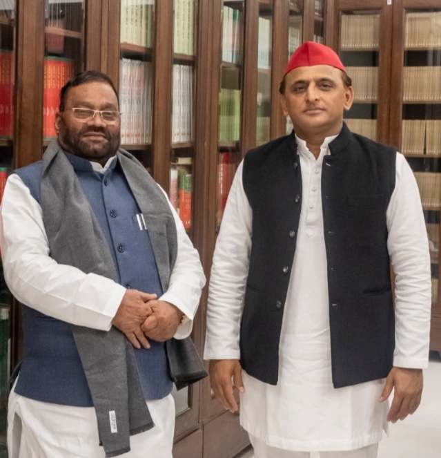 सपा में हुए शामिल बीजेपी के कैबिनेट मंत्री स्वामी प्रसाद मौर्य